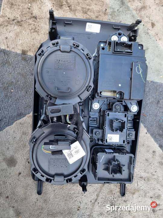TUNEL PANEL ZMIANY BIEGÓW FORD KUGA MK3 osobowe
