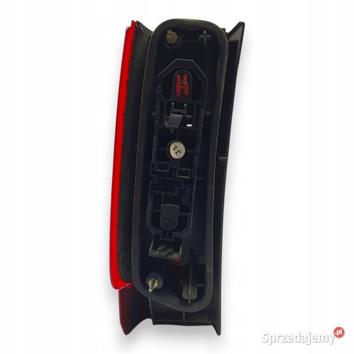 LAMPA PRAWA Volvo V70 I kombi 19962000 tylna Chełm