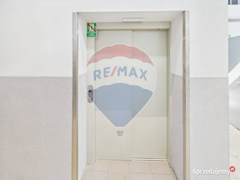 Biuro 416 m z windą i parkingiem Rybnik