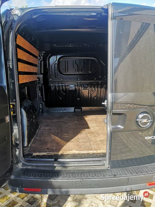 Opel Combo Van model 2016 Klimatyzacja Czujniki