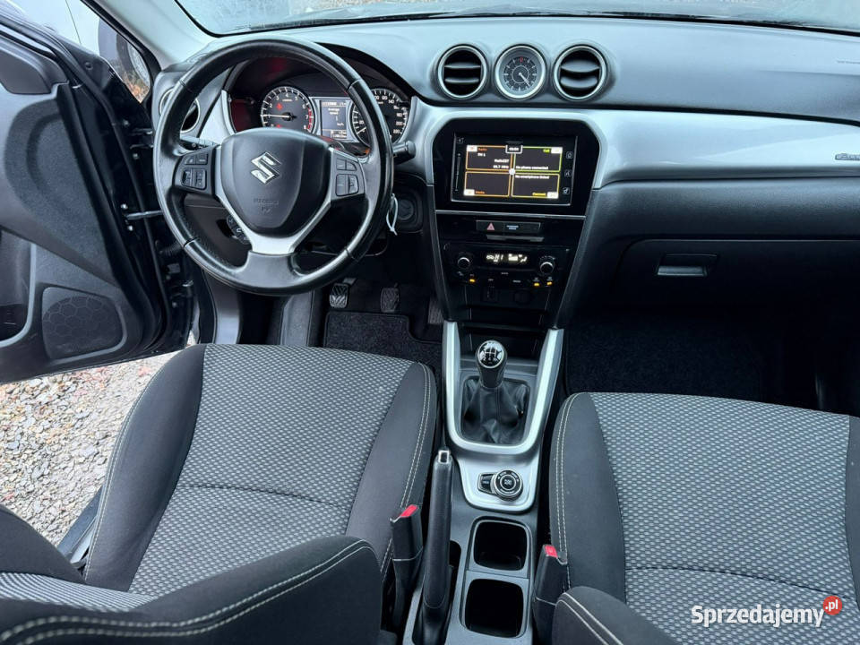 Suzuki Vitara 16 4X4 allgrip radar kamera LED II gniazdo USB sprzedam