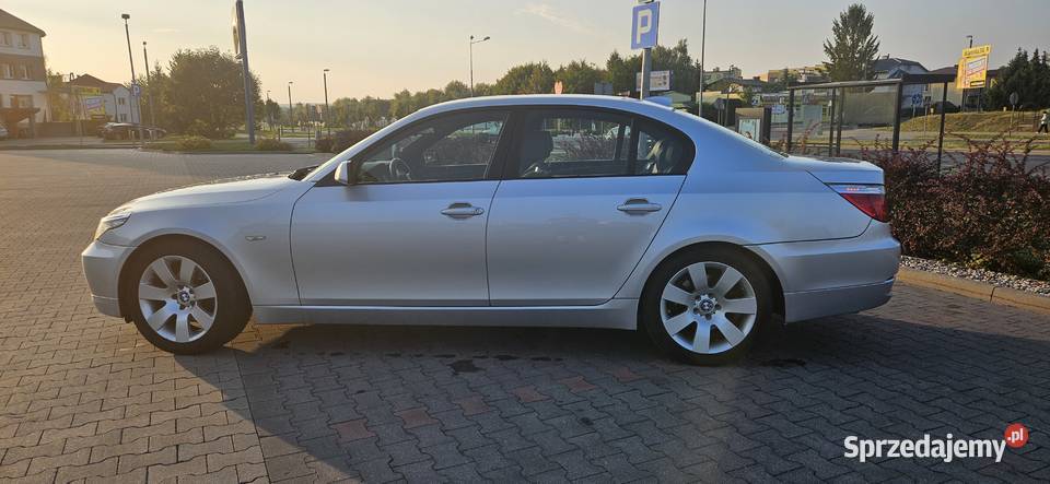 BMW Seria 5 BMW E60 530d 2009 Wersja Edition reflektory ksenonowe Chełm