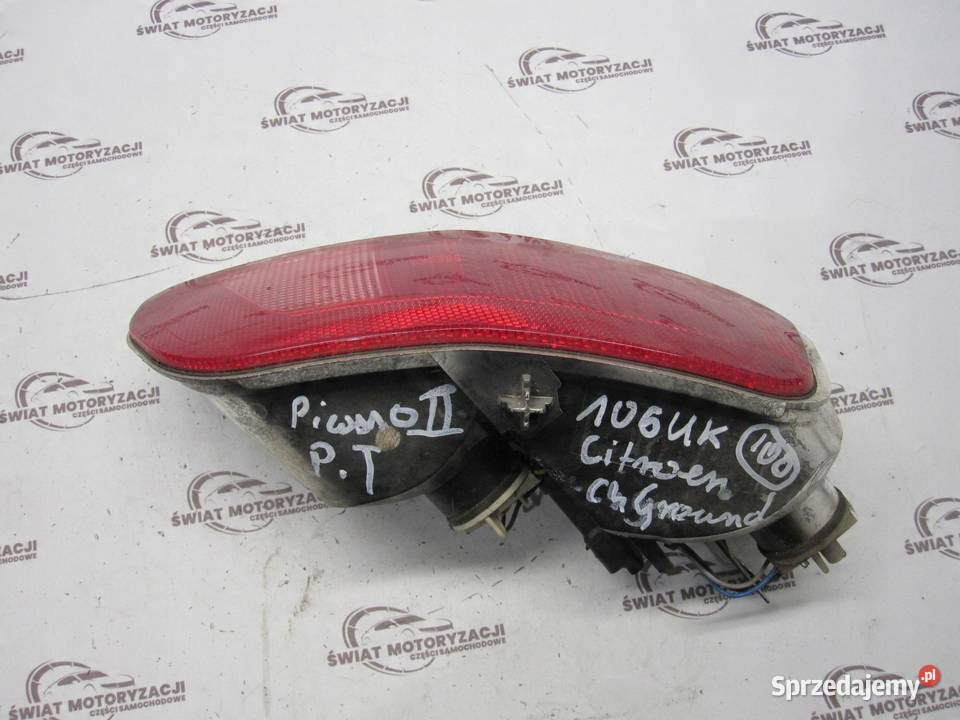 CITROEN C4 II 11r lampa przeciwmgielna prawa tył