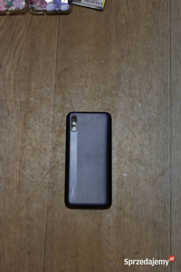 Telefon Xiaomi Redmi 9A granat 64 GB 4 x etui 2 Stąporków