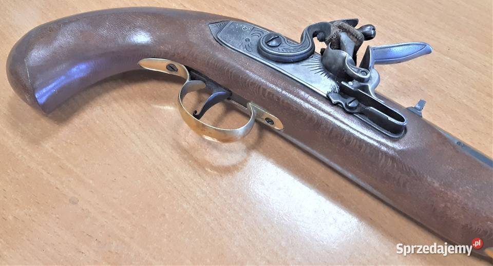 Jednostrzałowy pistolet czarnoprochowy skałkowy łódzkie Łódź