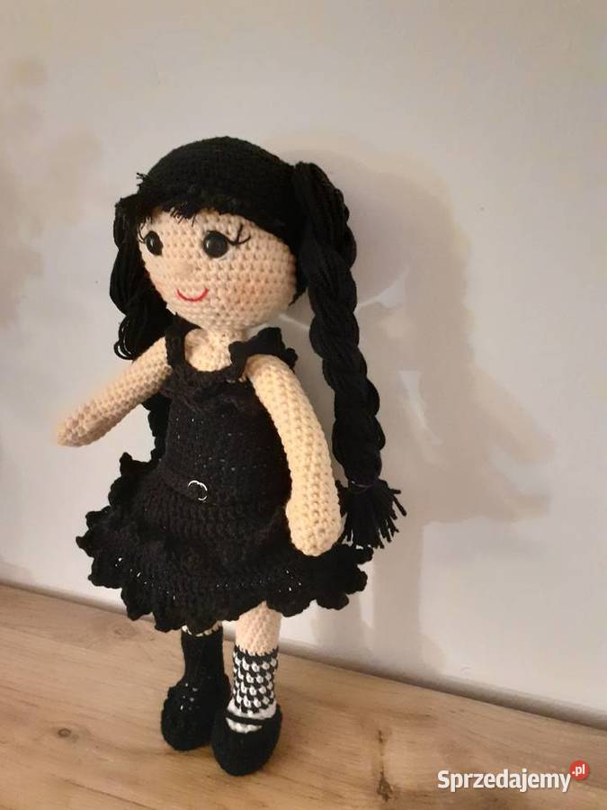 Lalka Wednesday zrobiona na szydełku Lalki i akcesoria małopolskie Kraków sprzedam