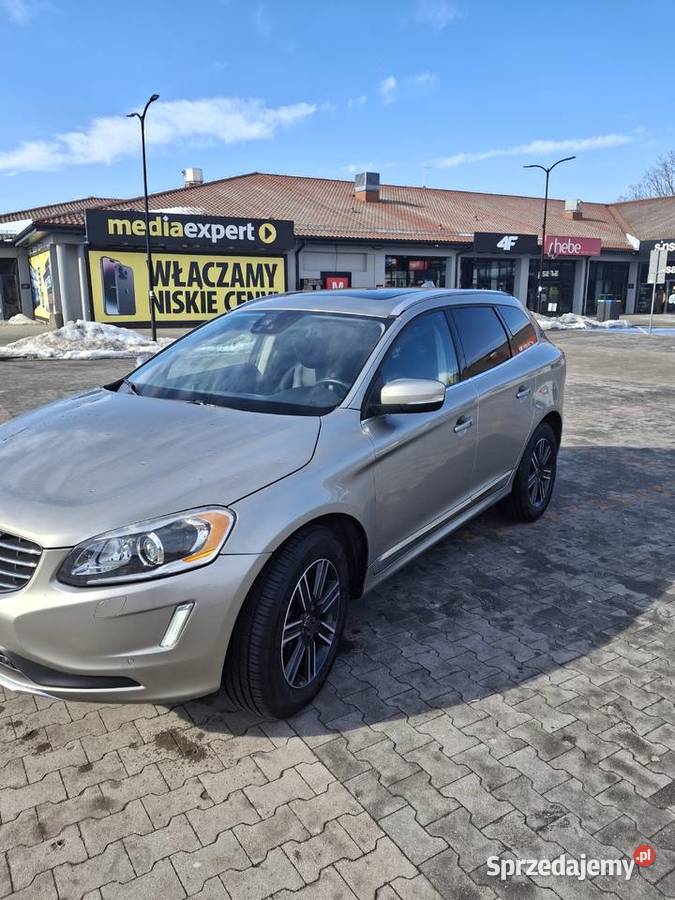 Volvo xc60 20 Benzyna 2016r warmińsko-mazurskie Pisz