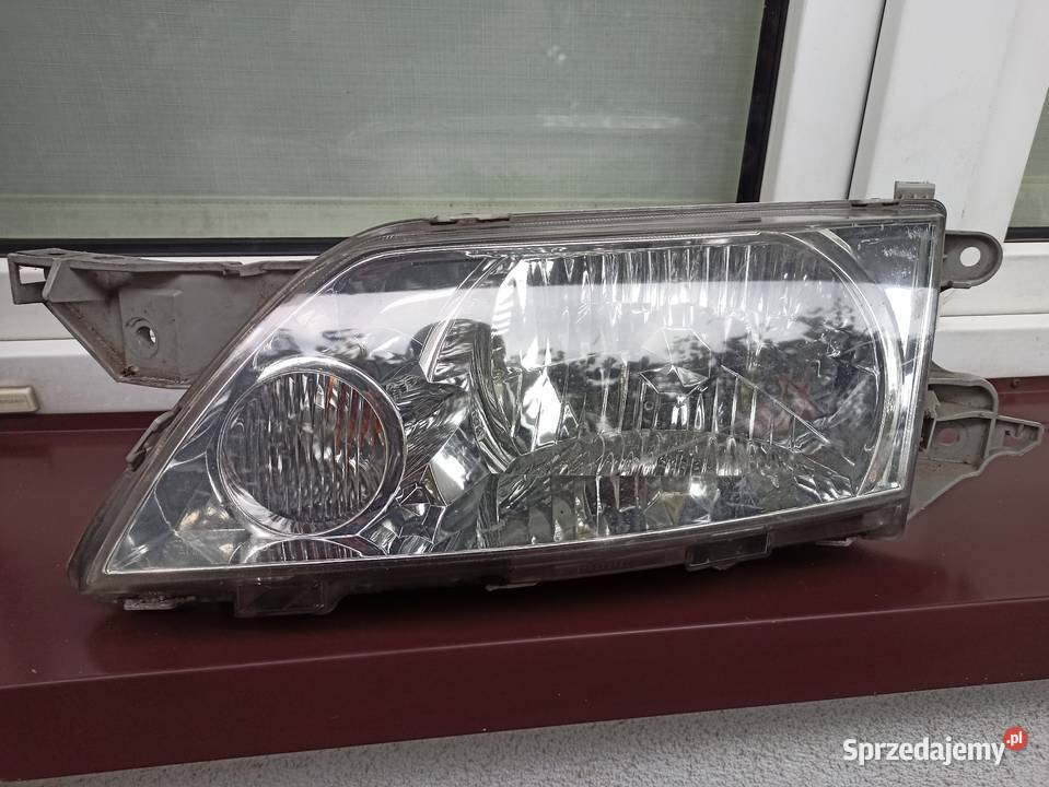 Mazda Premacy LIFT FL lampa przednia lewa Sieradz