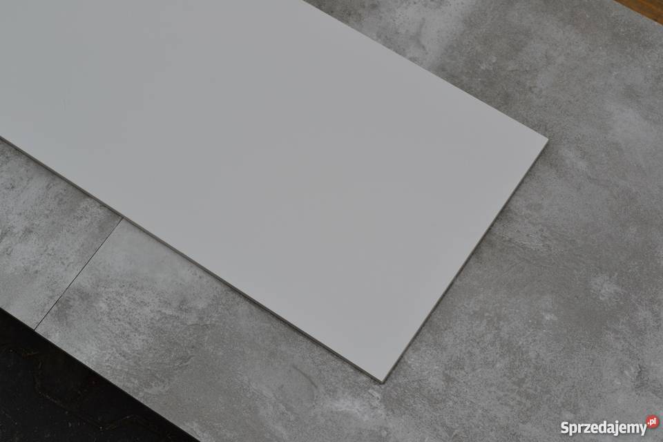biała płytka ścienna 30x60 matowa satyn Zakopane