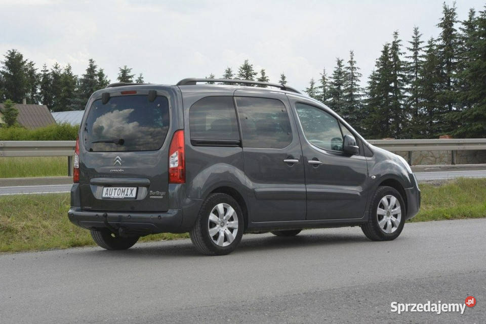 Citroen Berlingo 16 HDI kamera cofania Car Play