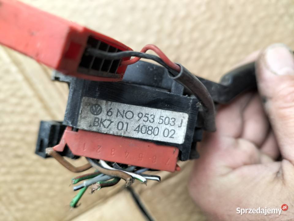 PRZEŁĄCZNIK WYCIERACZEK 6NO953503 Kamień-Kolonia sprzedam