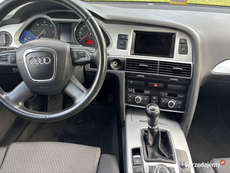 Audi a6 c6 polift Uchanie