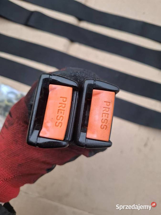 Pasy bezpieczeństwa tył tylne Fiat 126p Maluch osobowe Strzelce Opolskie