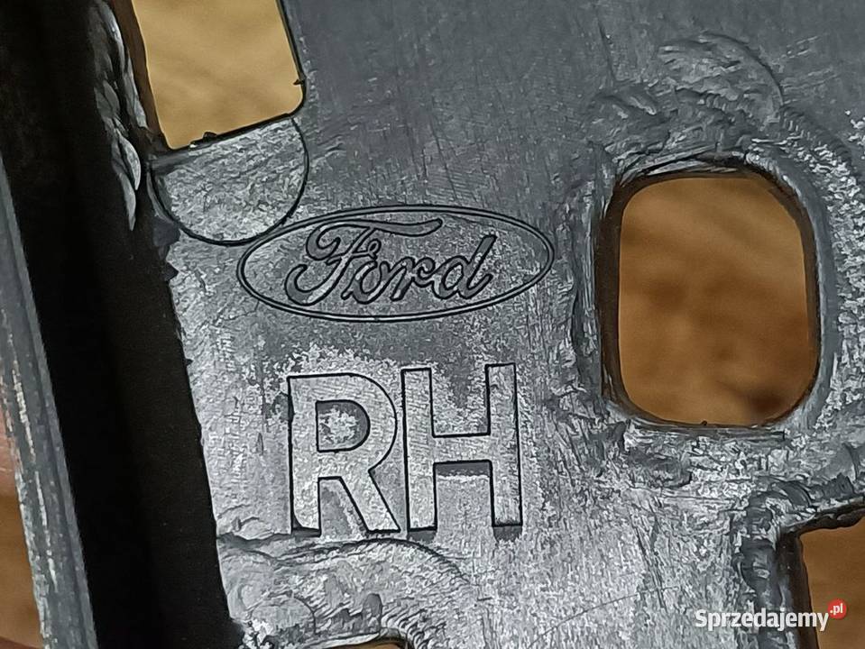 FORD TRANSIT TURNEO CONNECT 21 ŚLIZG ZDERZAKA osobowe Pleszew