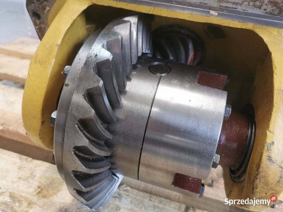 Wałek ataku Koło talerzowe 9X31 Ratio 20671 JCB Pozostałe