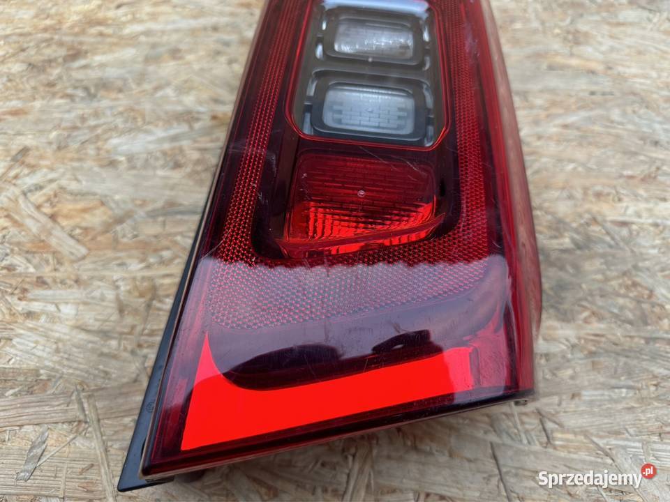 Lampa tył prawa rh partner IV 4 Berlingo IV 4