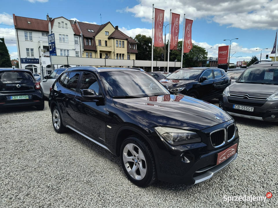 BMW X1 Salon jasne skóry ALU4x4Xdriveczujniki Rok produkcji 2010 Bydgoszcz