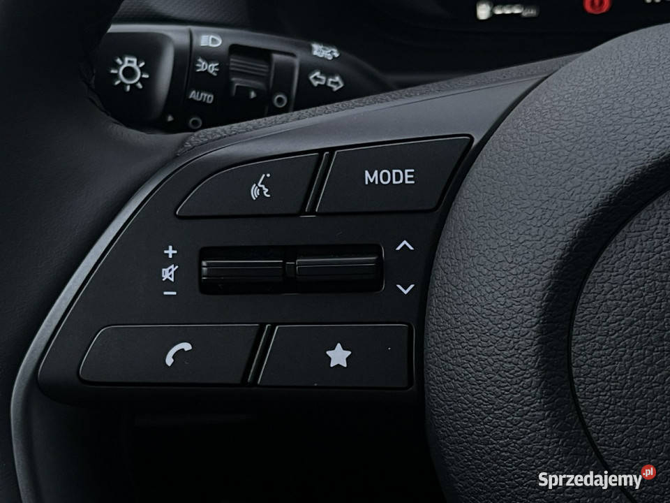Hyundai i20 12 MPI 5MT 79 MY25 Modern dostępny granatowy i20 Piotrków Trybunalski