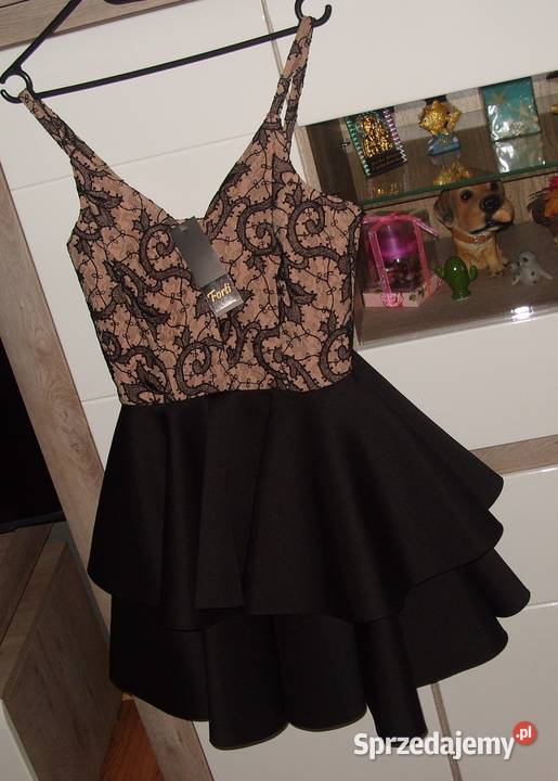 Rozkloszowana FORTI NOWA sukienka z koronką i wielkopolskie Rawicz sprzedam