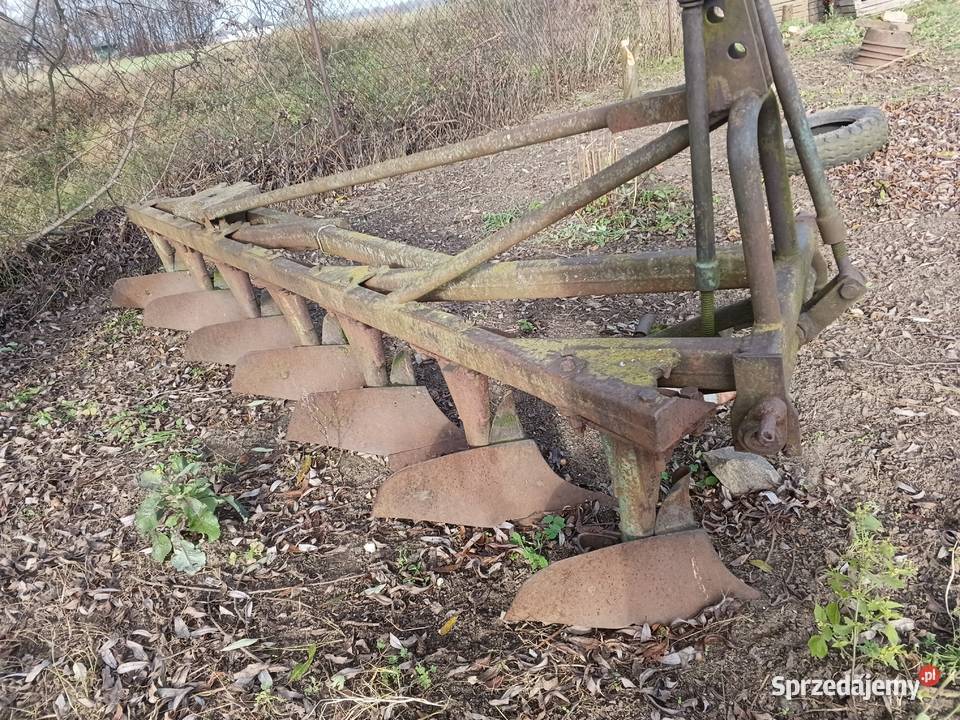 Pług podorywkowy 7 skibowy nieuszkodzony wielkopolskie Wilkowyja sprzedam