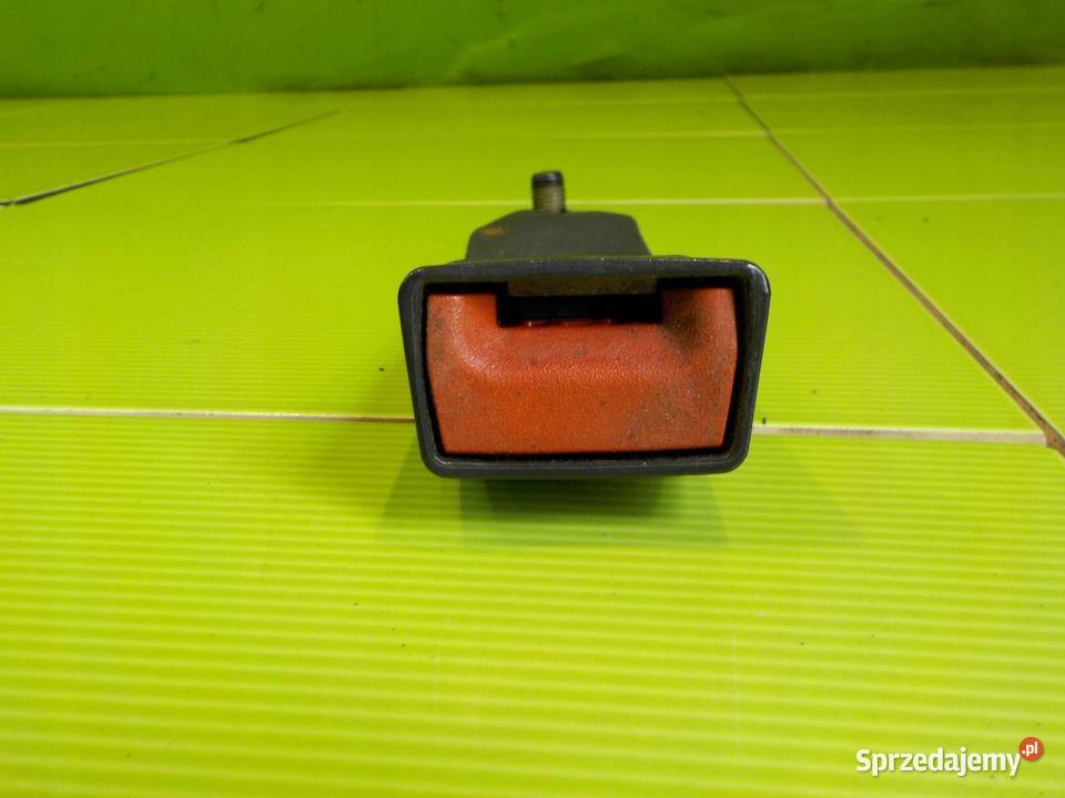 JOURNEY 10r zapinka pasa lewa przod 1HM261DVAA