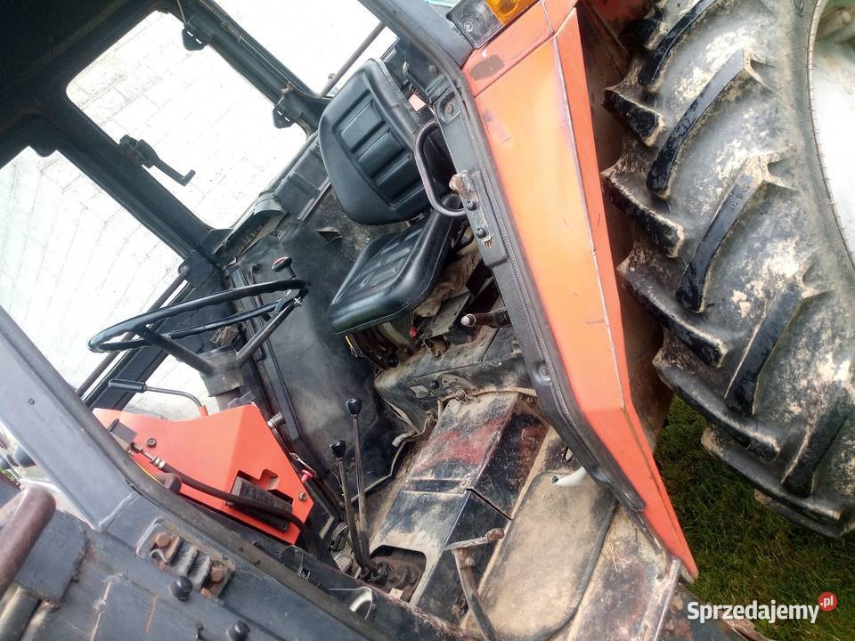 Ursus 4512 Perkins 4 Kielce