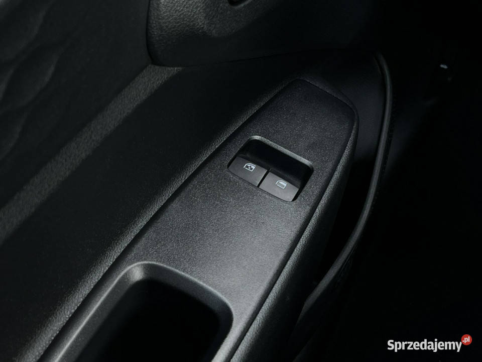 Hyundai i10 10 MPI 5MT 63 wersja Pure dostępny wspomaganie kierownicy łódzkie Piotrków Trybunalski