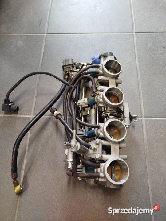 Przepustnice wtryski TPS kpl honda CBR 954 sc50 Tarnów