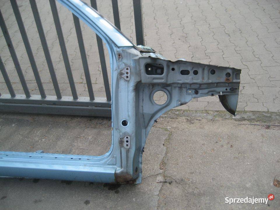 daihatsu sirion 9805r próg słupek prawy lewy Rakoniewice