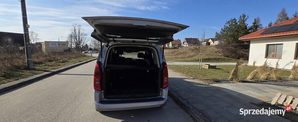 TOYOTA PROACE CITY VERSO DIESEL 130