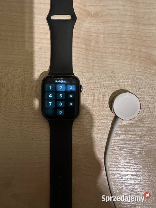 Apple Watch 5 , 44