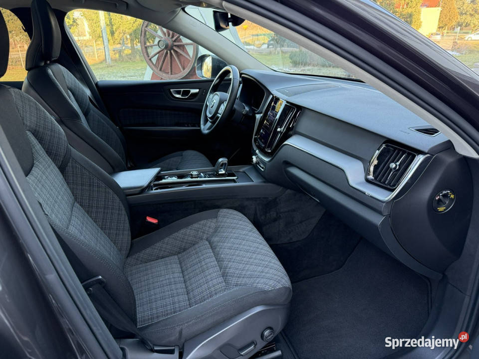 Volvo XC 60 20 T6 PlugIn Hybrid 340 AWD 4x4 asystent pasa ruchu XC 60 Ocice