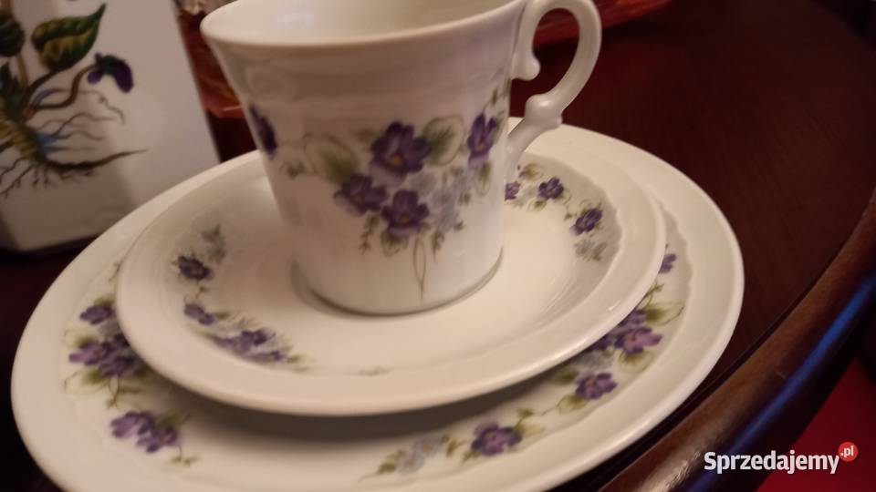 Komplet porcelanowy Porcelana i szkło Warszawa sprzedam