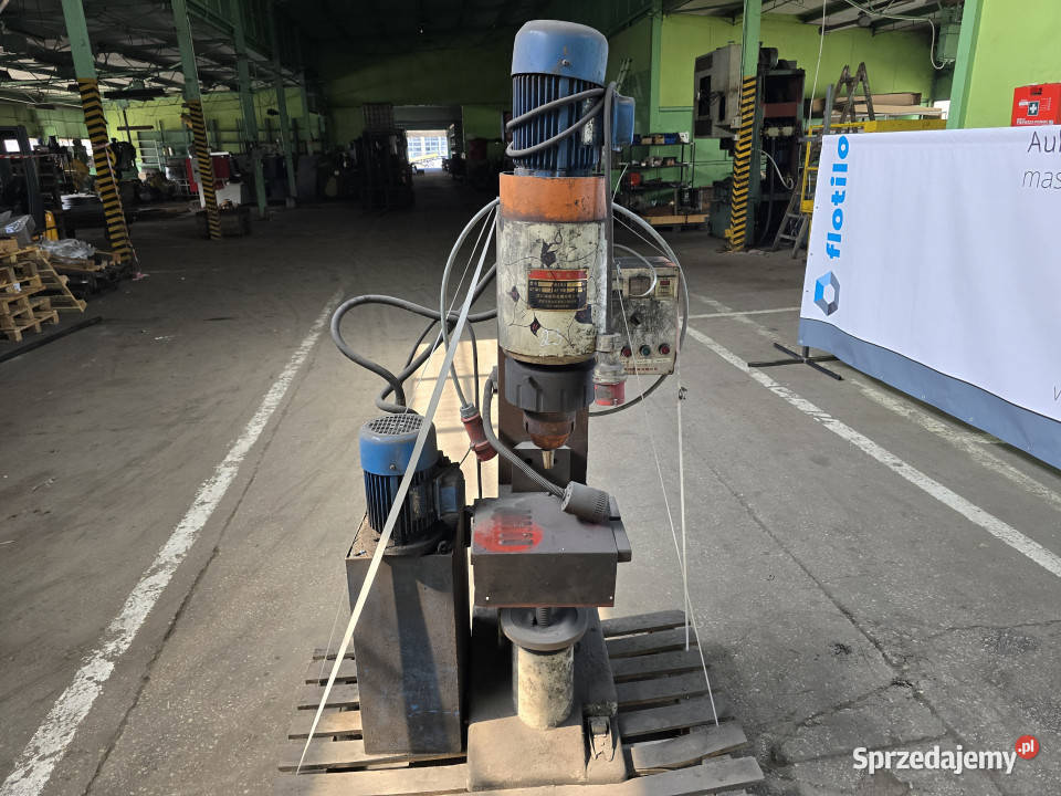 Hydrauliczna nitownica radialna nity stalowe wielkopolskie Biskupice
