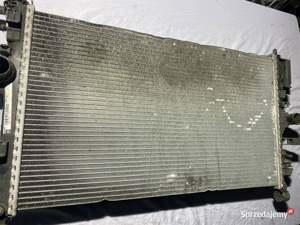 chłodnica wody opel insignia Azafira Castra J Kielce sprzedam