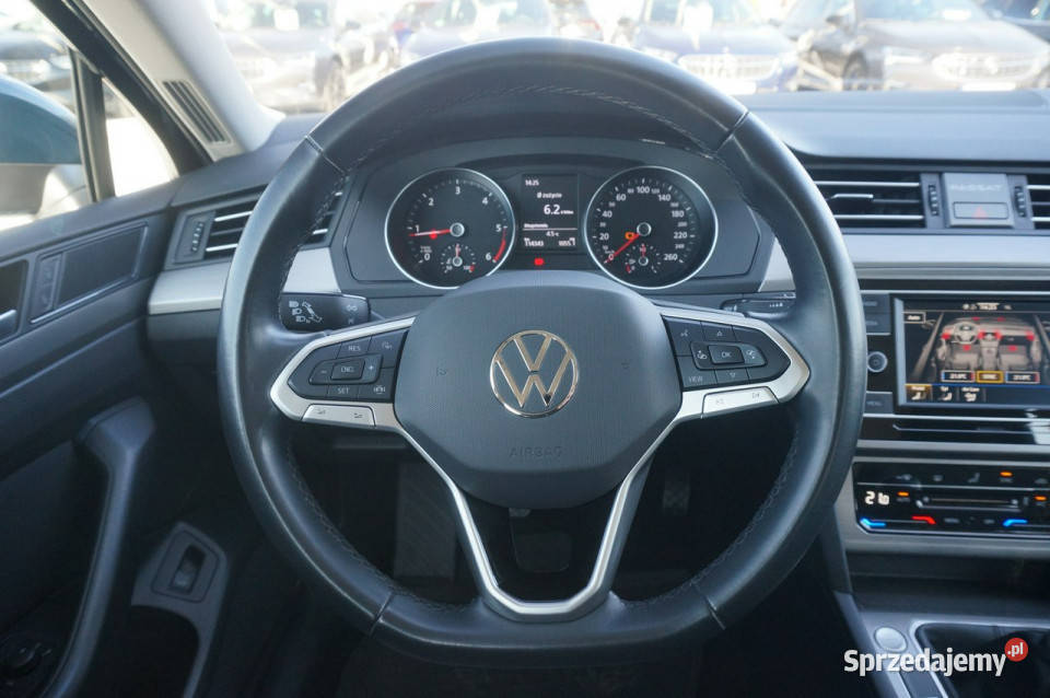 Volkswagen Passat Variant 20 TDI150 Evo Essence wielkopolskie Poznań