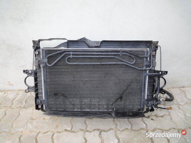 AUDI A8 D2 9902 37 42 CHLODNICE PAS PRZEDNI Przemęt sprzedam