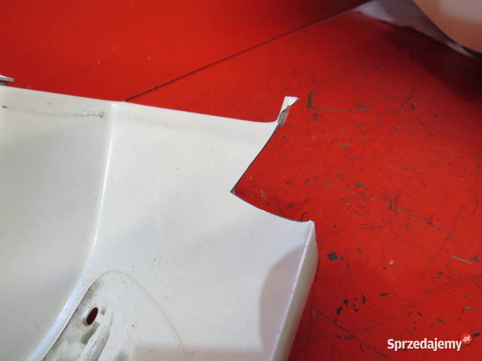 PIAGGIO FLY VESPA 50 125 WYPEŁNIENIE PODŁOGA Szyby i owiewki Warszawa