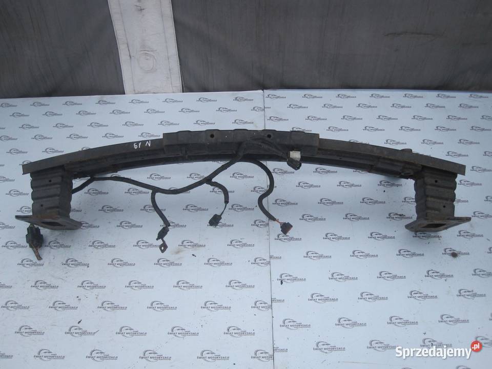 HYUNDAI i40 13r belka zderzaka przód