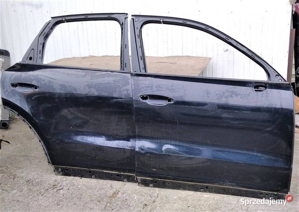 PORSCHE CAYENNE 9Y0 DRZWI PRAWE TYŁ