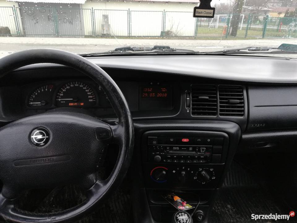 Opel Vectra B FL 18 16v lpg wersja na 100 lecie