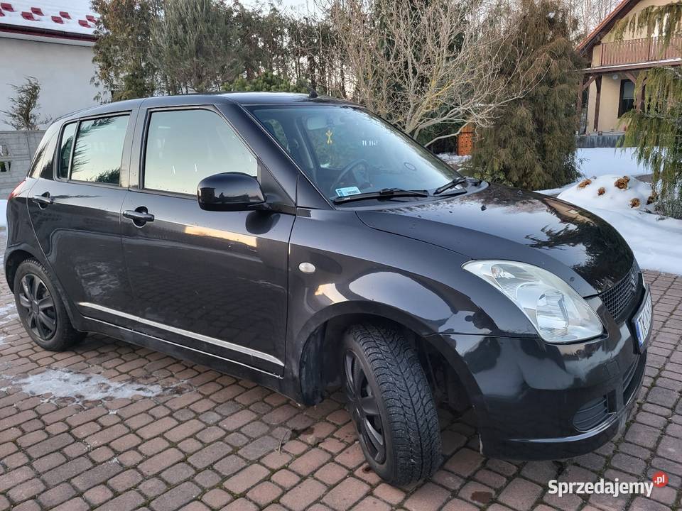 Suzuki Swift 13 benzyna gaz 5 drzwi czarny Swift Kielce sprzedam