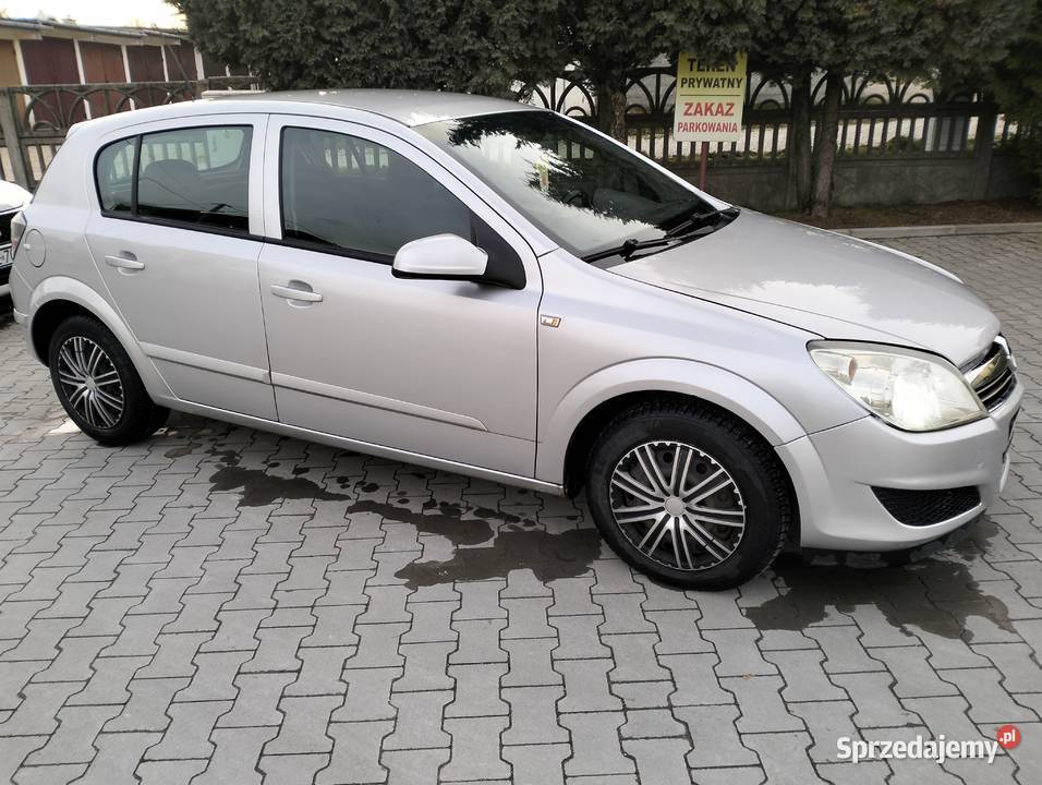Opel Astra H świętokrzyskie