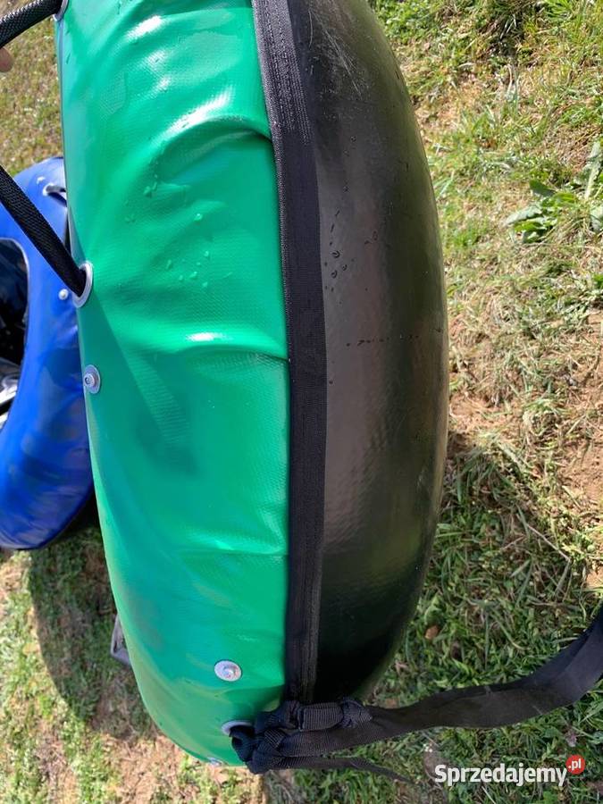 Pontony i siatka rozpędzajaca do długiej Wojakowa