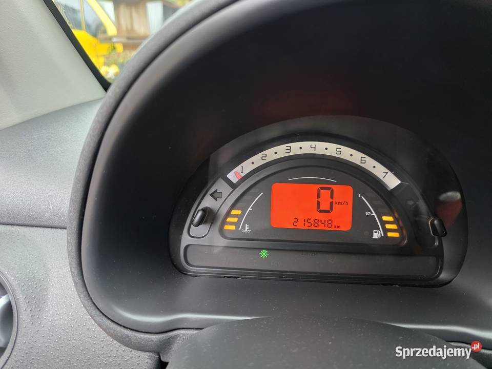 Sliczy citroen c2 stan igła 215 przebieguz Rok produkcji 2005 Żelazo
