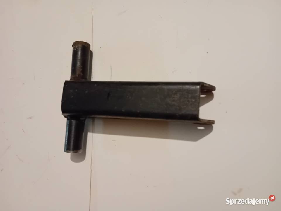 Mocowanie uchwyt silnika WSK 125 B1 WFM Dębica