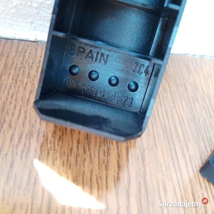 VW Polo 6N Lupo Zaślepka przycisku konsoli osobowe Dębica