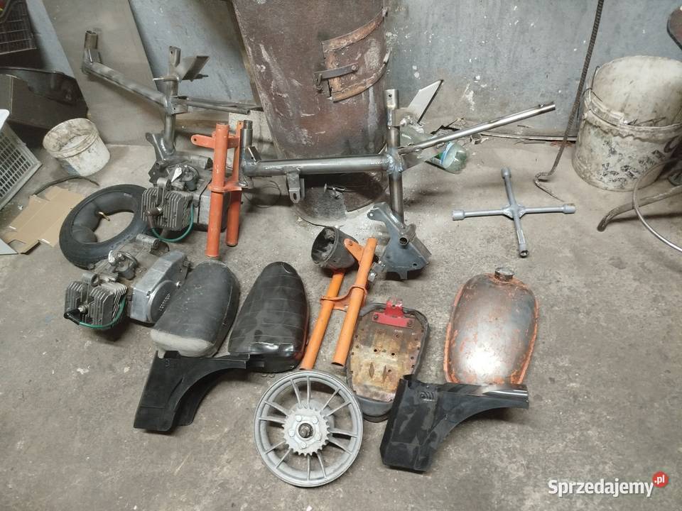 Ramy motorynka silnik 019 023 sprawne części śląskie Żory sprzedam