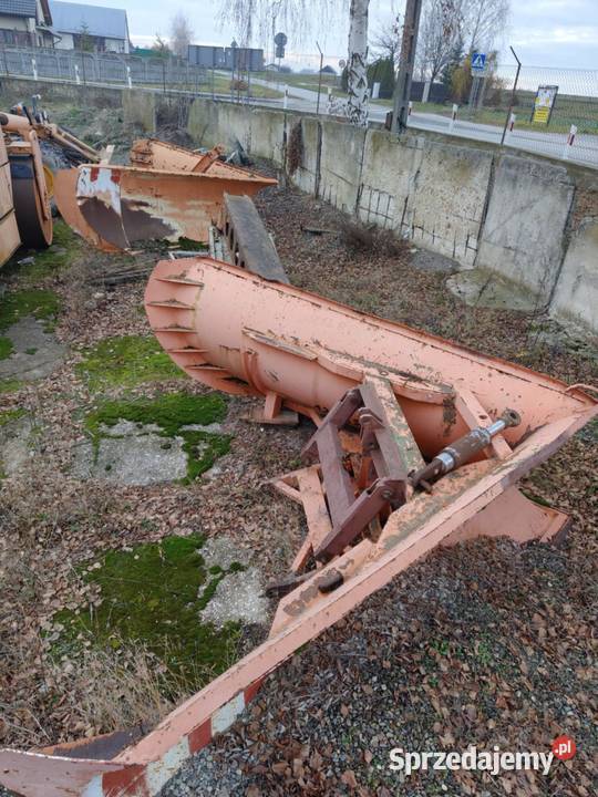 sprzedam pług śnieżny ciężki dziobowy Rok produkcji 2004 lubelskie Lublin