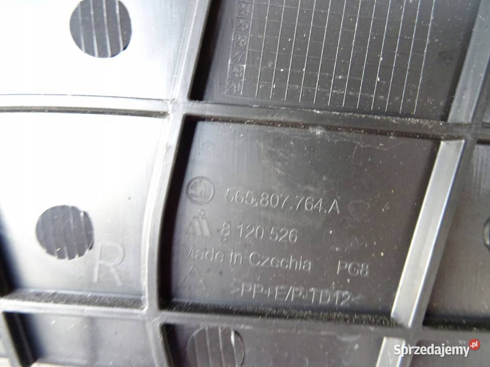 SKODA KODIAQ 565 KIEROWNICA POWIETRZA PRAWA Gorzów Wielkopolski